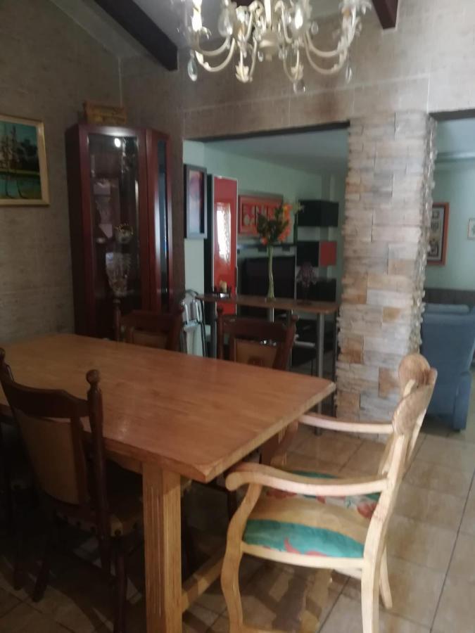 Bungalow Cerca De La Playa Denia Bagian luar foto